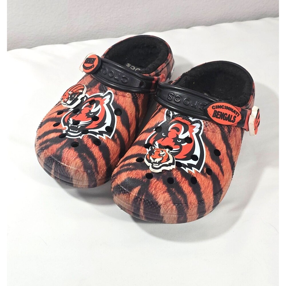 Crocs NFL Cincinnati Bengals Shoes Orange/Black 4 Men / 6 Women Excellent